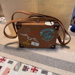 Harry Potter Hogwarts Trunk Bag