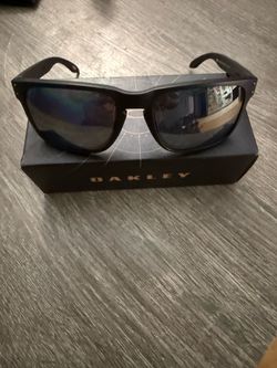 Oakley Holbrook XL sunglasses