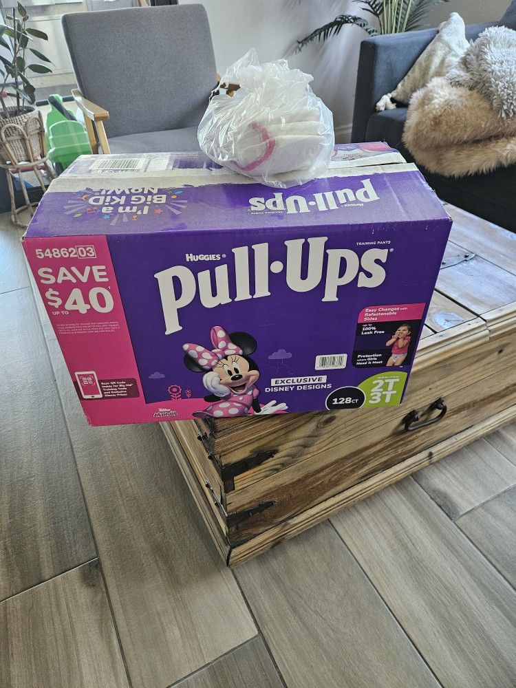 Huggies Pull-Ups 128 Count. Girls Minnie Mouse