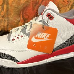 Air Jordan 3 Retro