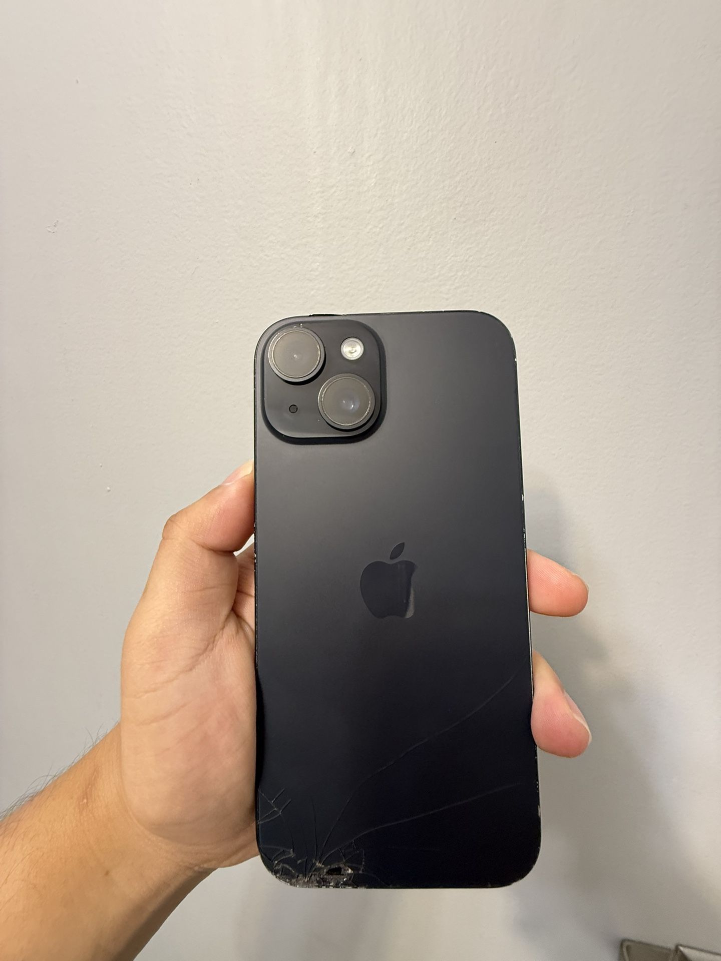 iPhone 15