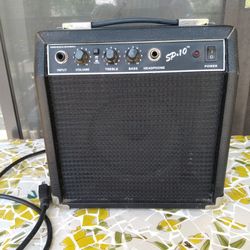 Fender SP_10 (PR-367) 22W Guitar Amp