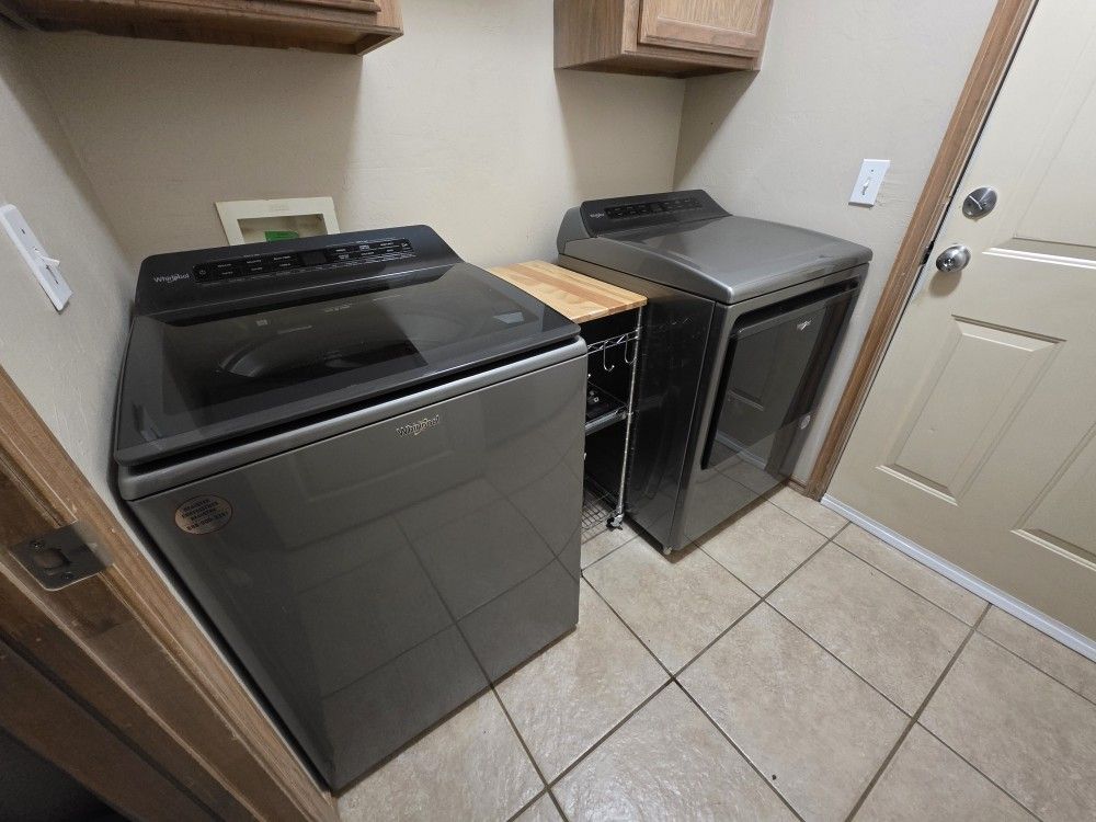 Whirlpool Washer And Dryer