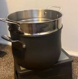 Moving Sale!!!Cuisinart stock pot