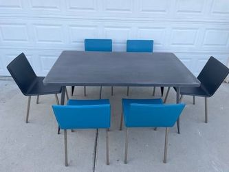 Quality Modern Heavy Duty Sleek Metal Dinning Table with Chairs