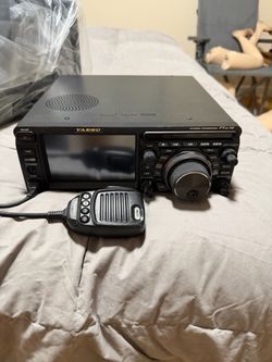 Ham Radio FTDX10