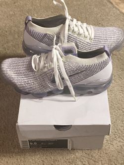 Women’s Nike Vapormax knit 3 size 9.5
