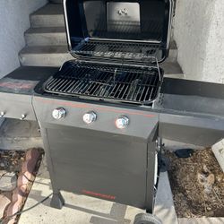 3 🔥 BURNERS 🥩 BBQ 🍖 GRILL NEW ASSAMBLED FROM THE BOX