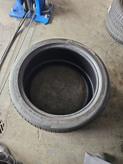 315/35/21 Continental tire 315 35 21