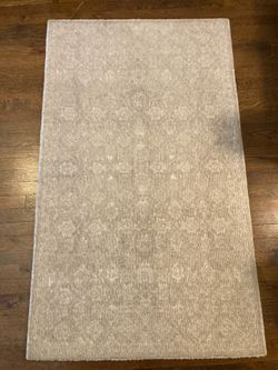 Pottery Barn Wool Rug 3’ x 5’