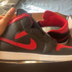 Jordan 1s Size 11