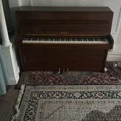 Yamaha Piano 