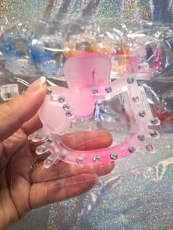 New Hello Kitty Large Hair Claws With Rhinestones - $3 Each