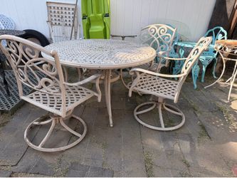 4 pieces patio set