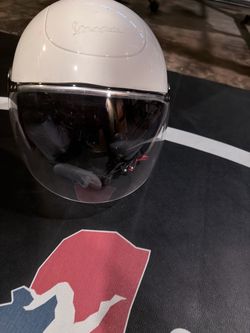 Vespa helmet