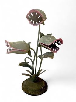 Metal Venus Flytrap Sculpture Decorative Figurine