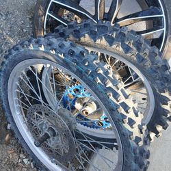Tires For A Dirt bike 