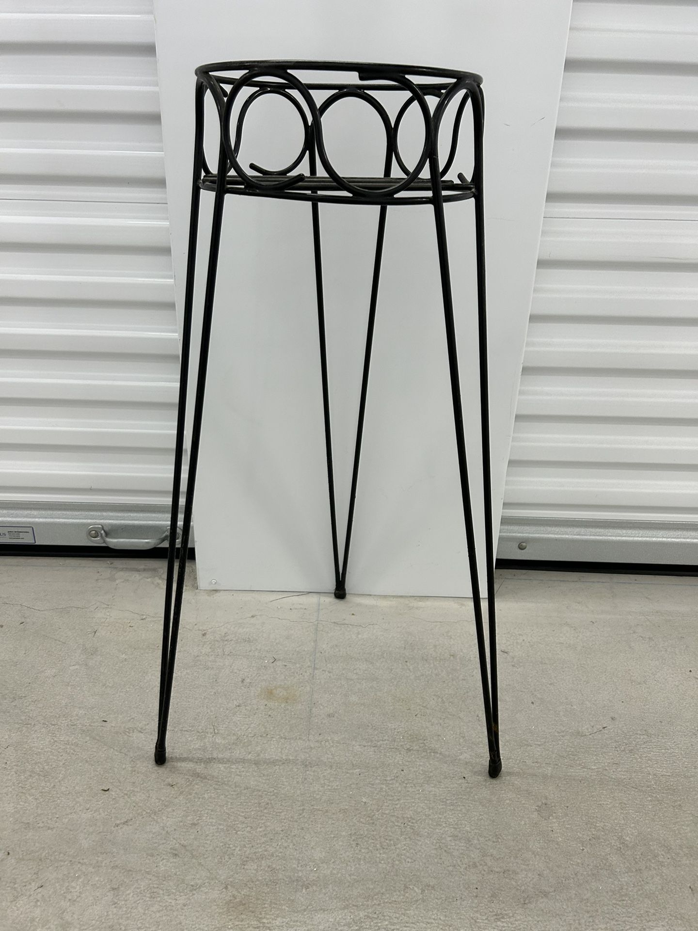 Tall Hairpin Leg Plant Stand