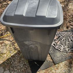 Garbage Bin