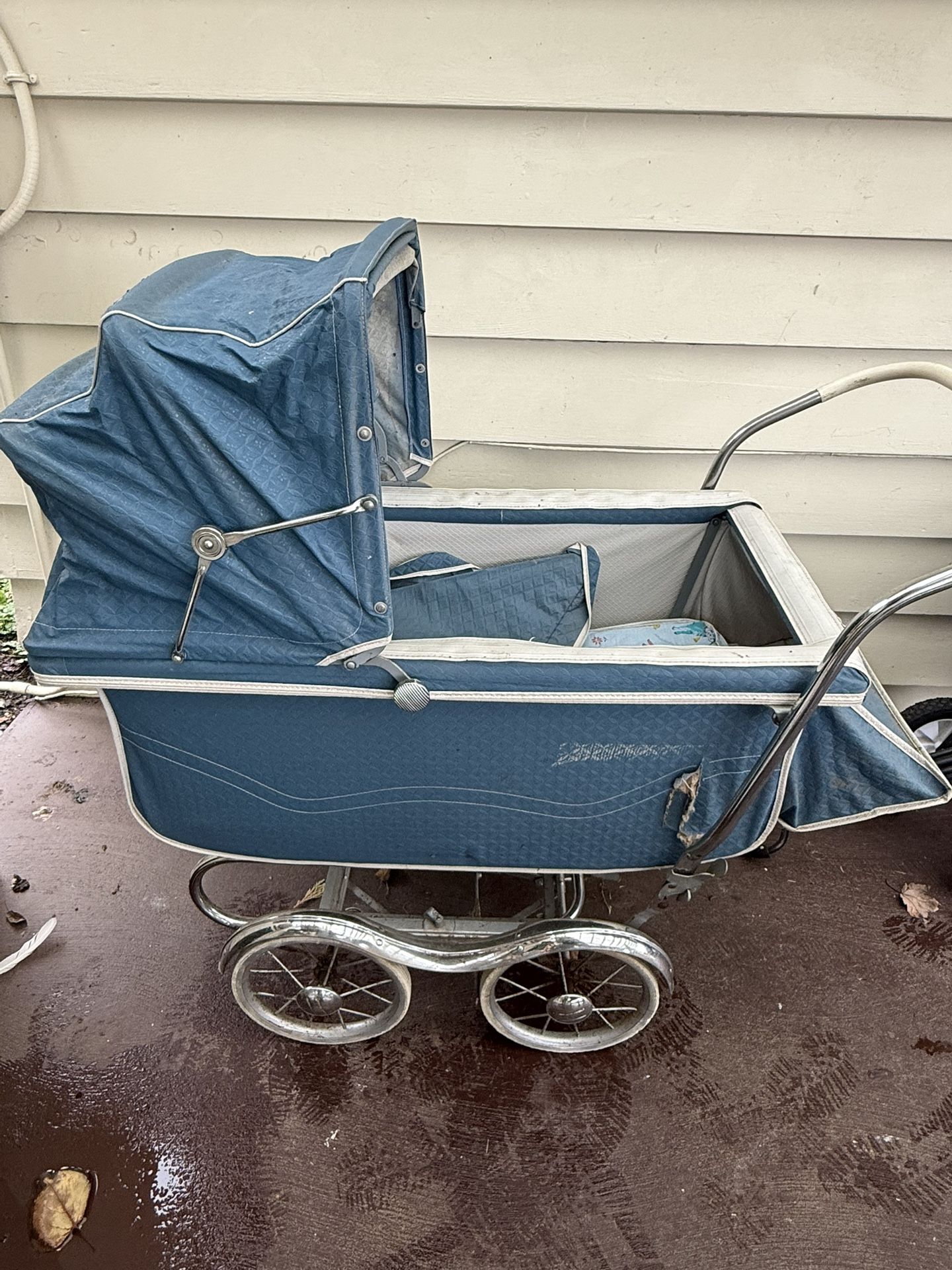 Rex Stroll-O-Chair Vintage Stroller