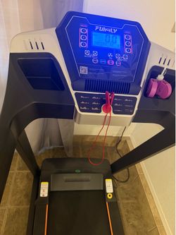 Treadmill with 20%incline