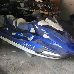 Jet ski 2024 selling shell engine, missing parts.\nClean title