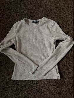 K. Kerryon grey long sleeved shirt ,M