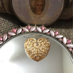 Gorgeous ! Gold Heart Pin/Brooch With Diamond Crystal Stones 