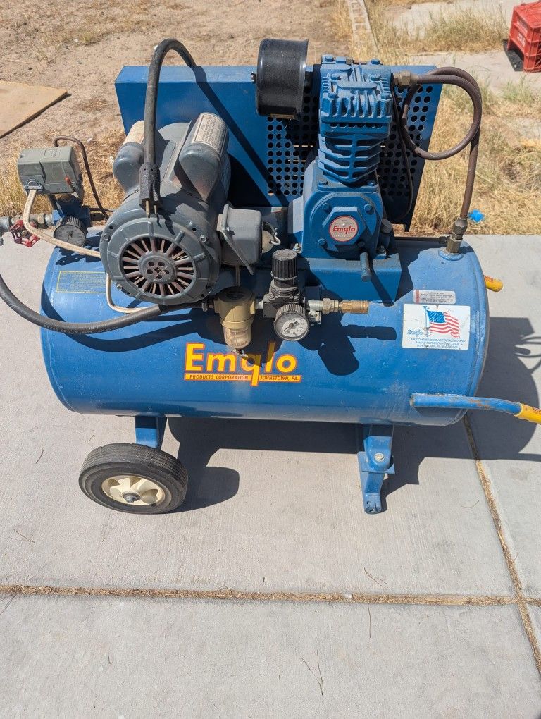 Air Compressor $300