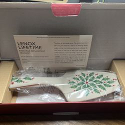 LENOX Dessert Pie Cake Server Holiday Holly Design Porcelain