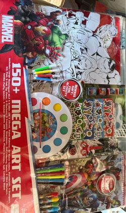 New marvel 150 piece mega art set