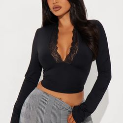 Fashion Nova Lace Long Sleeve Top