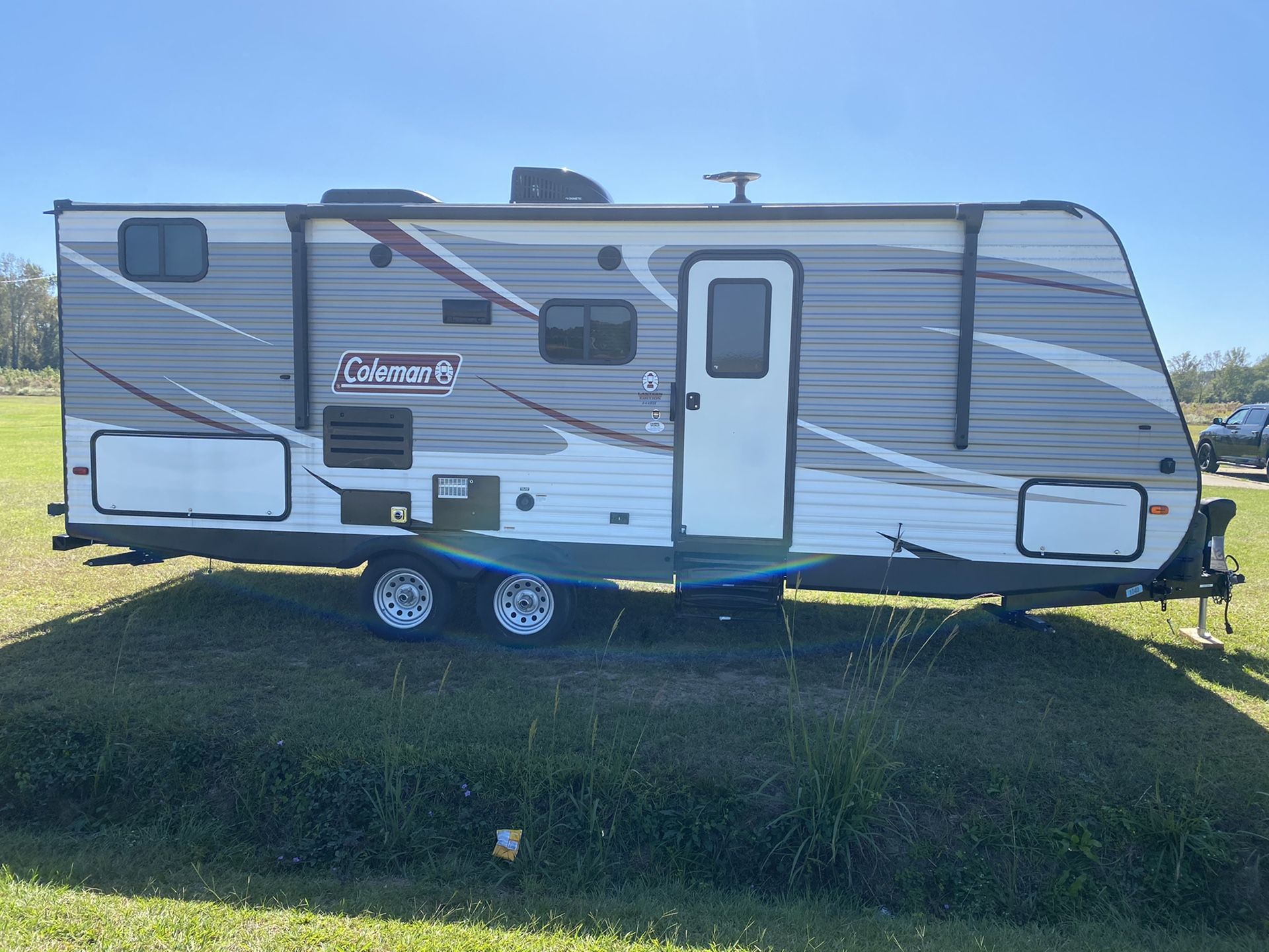 27.7 ft coleman double bunk trailer trailer