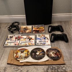 PS3 Slim With Games And One Control 