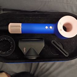Limited Edition Dyson Supersonic With Case
