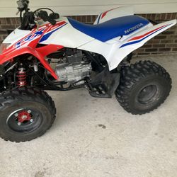 2025 TRX 250
