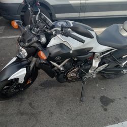 2015 Yamaha FZ07