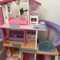Barbie Play House