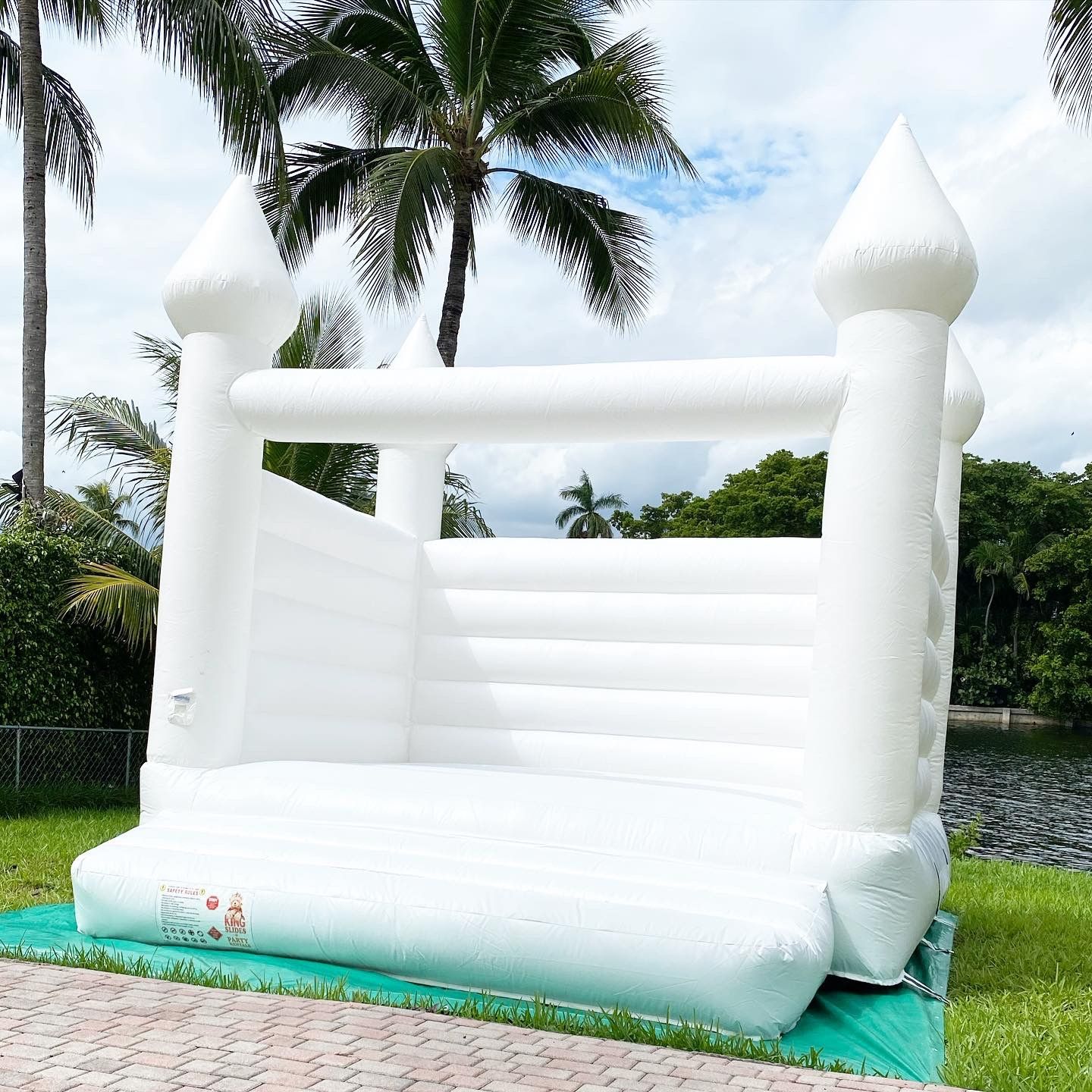 Perfect!! 13x13x13! Commercial WHITE Bounce house ; Wedding Bounce House
