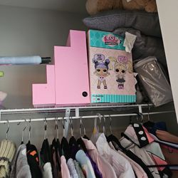 LOL STAIRCASE AND BOX