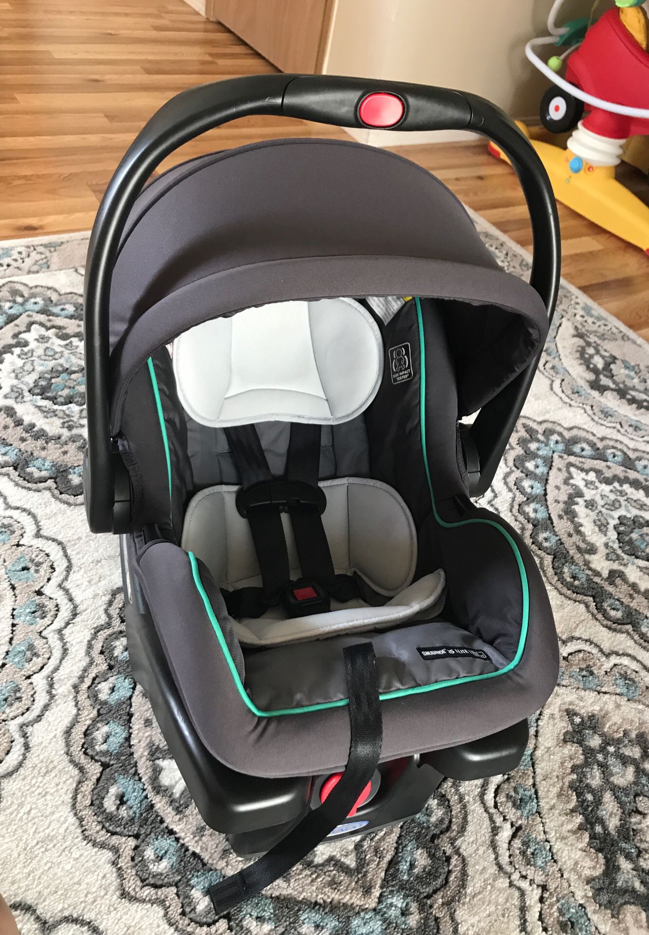 Graco click connect car seat and base
