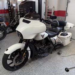 2018 Harley Davidson Street Glide