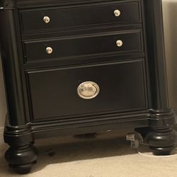 Queen Bedroom Set With Queen Mattress 