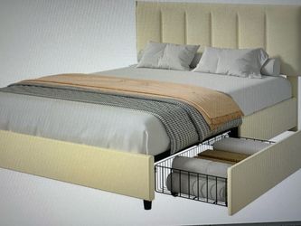 Beautiful Full bed with mattress