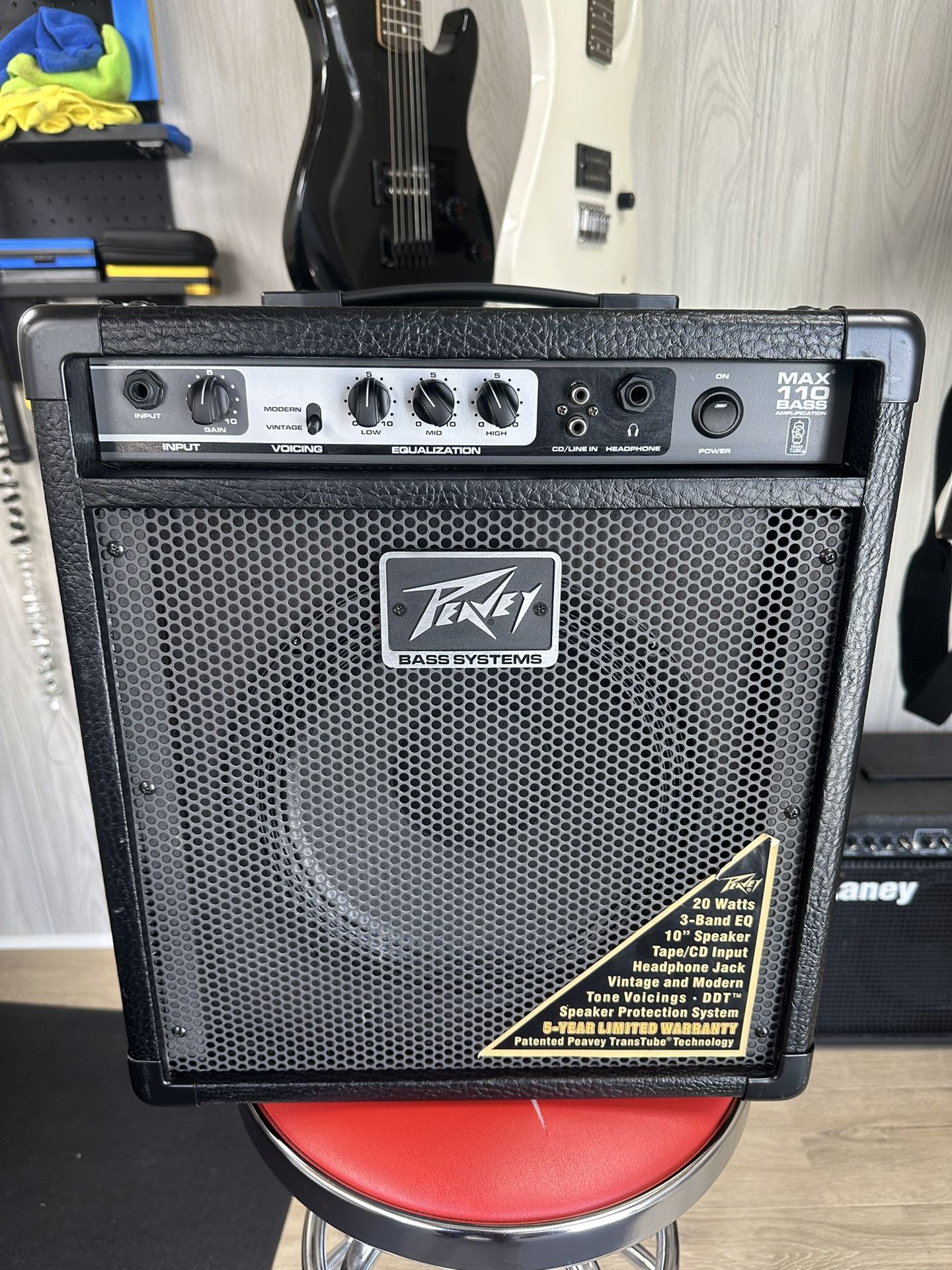 Peavey Max110 Bass Amp
