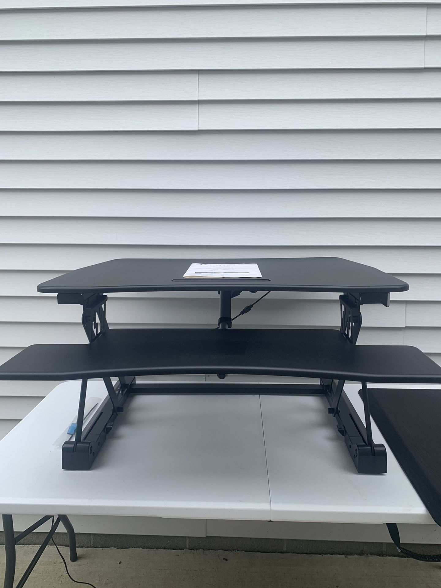 Electric Desk $80