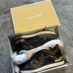 Michael KORS  Maddy Trainer SZ 8