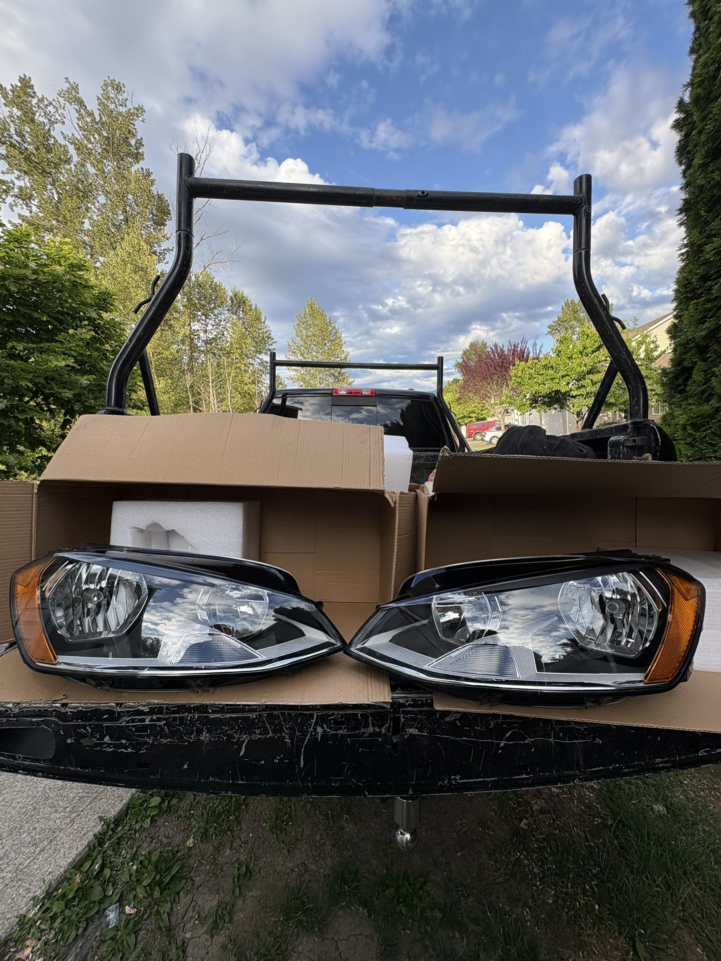 Headlights 2014-2017 Volkswagen Golf
