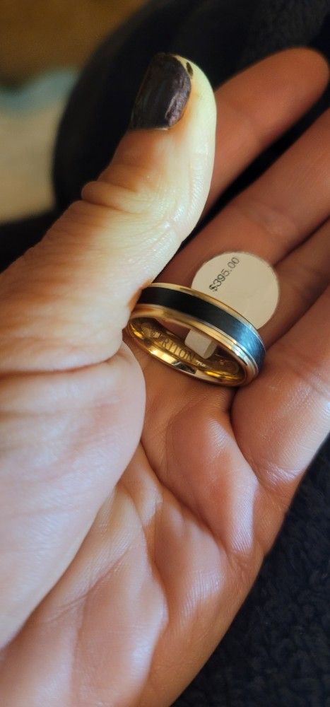 Gold Men's TRITON Wedding band