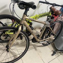 Trek Hybrid Bike - Like New - $150